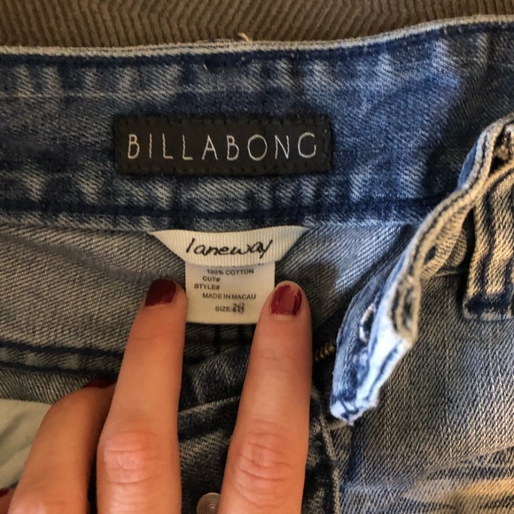 Billabong laneway shorts - Picture 2 of 3